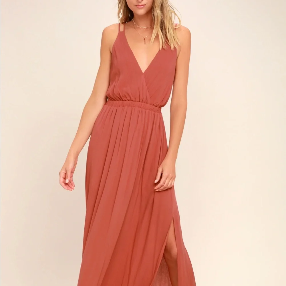 Lulu’s Lost in Paradise Maxi Dress - Picture 2 of 8